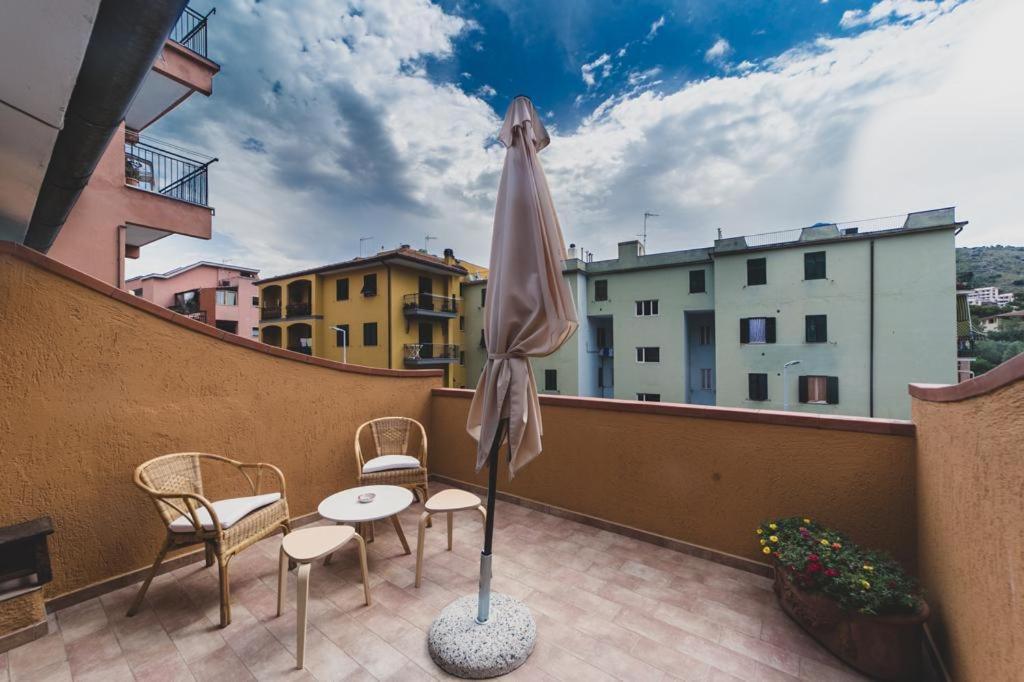 Molly Apartment Porto Santo Stefano  Extérieur photo